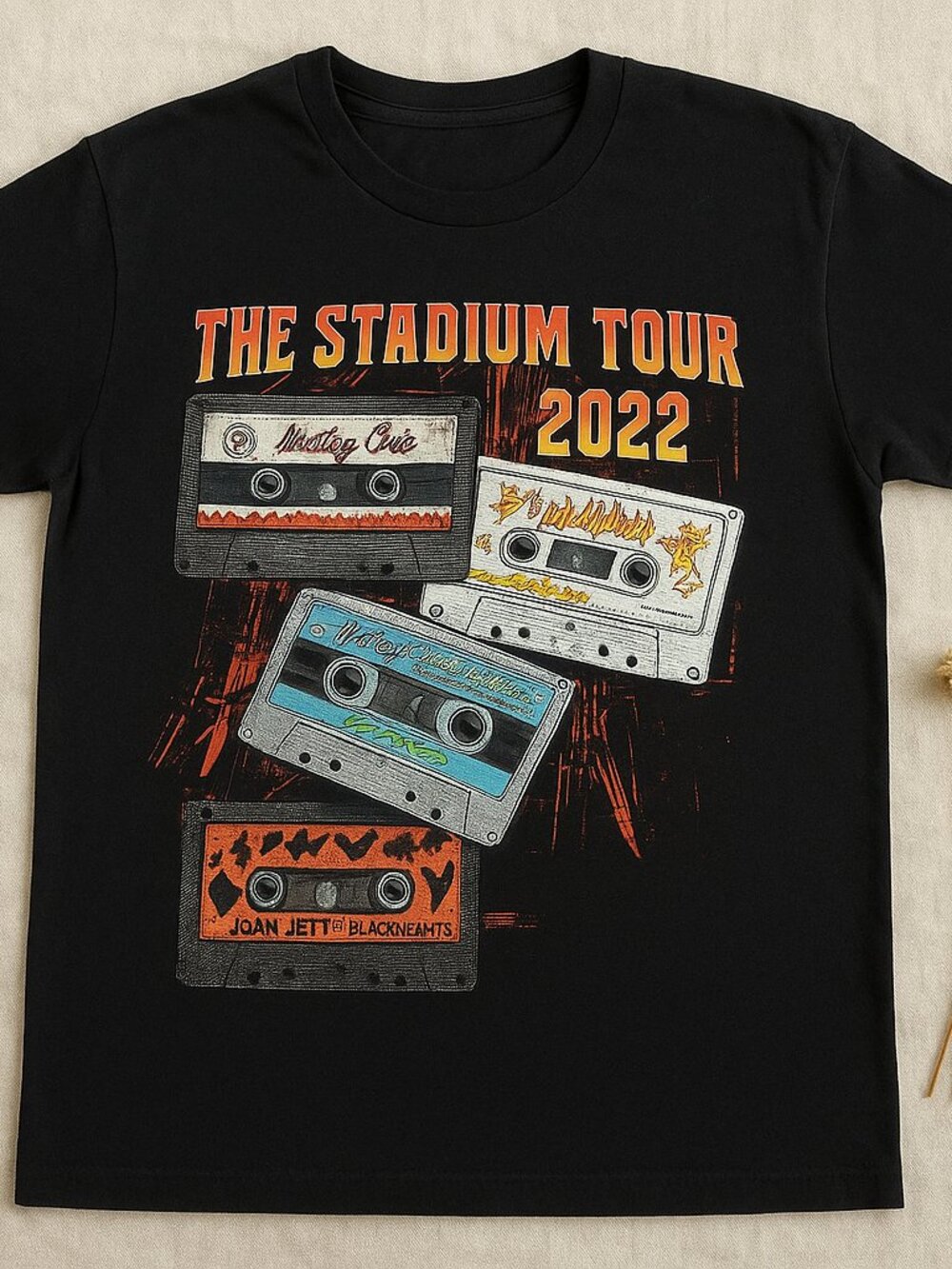 The Stadium Tour 2022 Rock Band Graphic T-Shirt – Mötley Crüe Def Leppard